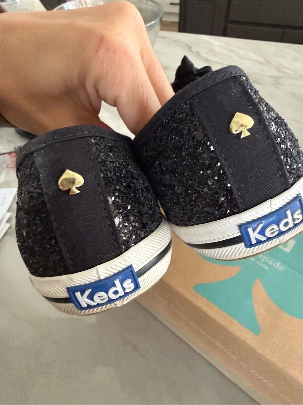 Meds‎ x Kate spade Black Glitter Ribbon Lace-Up Women’s Sneakers size 10